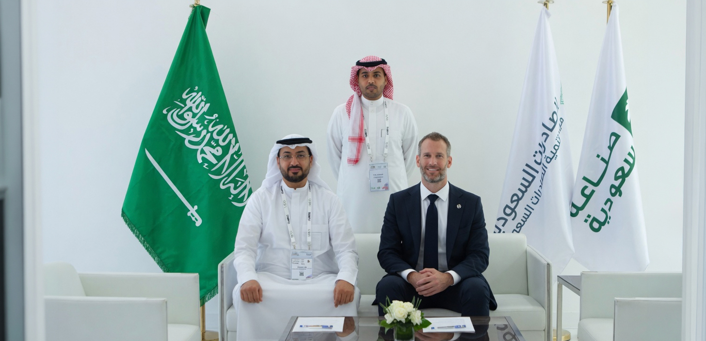 London Strategy Centre and EVC Announce Strategic Collaboration
